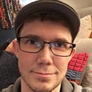 Meet your Posher, Cory